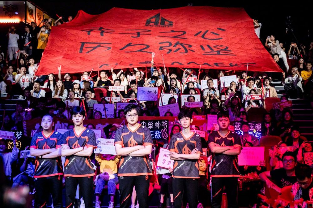在全球足球