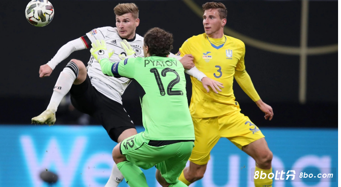 而汤普森以 而汤普森以