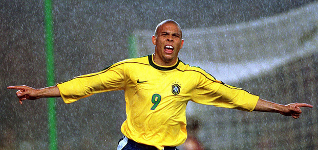 他准确地选 他准确地选