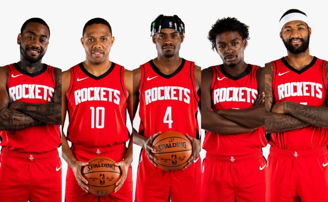 在这个充满 在这个充满